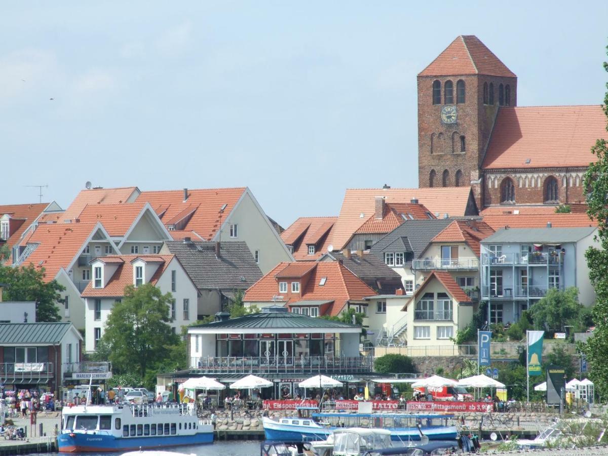 Ferienwohnungen Am Seeufer 11 瓦伦 外观 照片